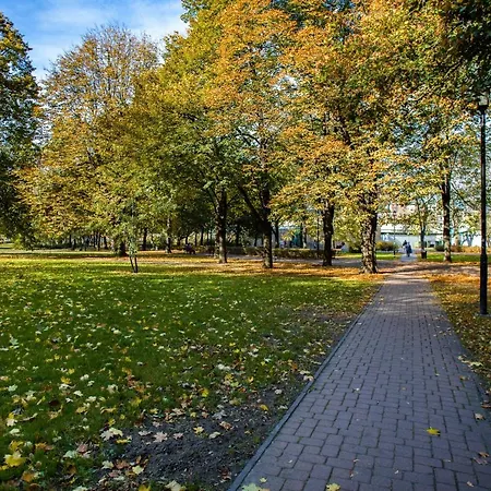 Grzybowska By Renters * Warszawa