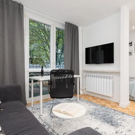 Grzybowska By Renters Warszawa